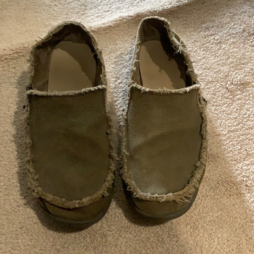 Crock slip ons